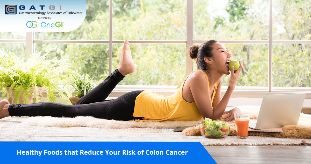 Women is having healthy food for her colon diseases